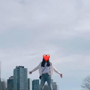 Meet your Posher, Yi